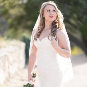 Meet your Posher, Maya